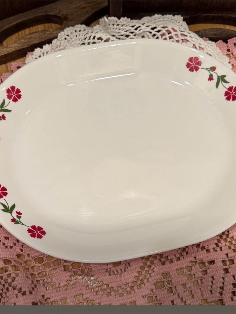 Vintage Corelle Spring Pink Oval
Serving Platter | Red Pink Floral Rim - Corning - Picture 3 of 3